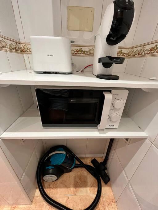 Cozy Apartment 5 Mins To Beach Torrevieja Ngoại thất bức ảnh